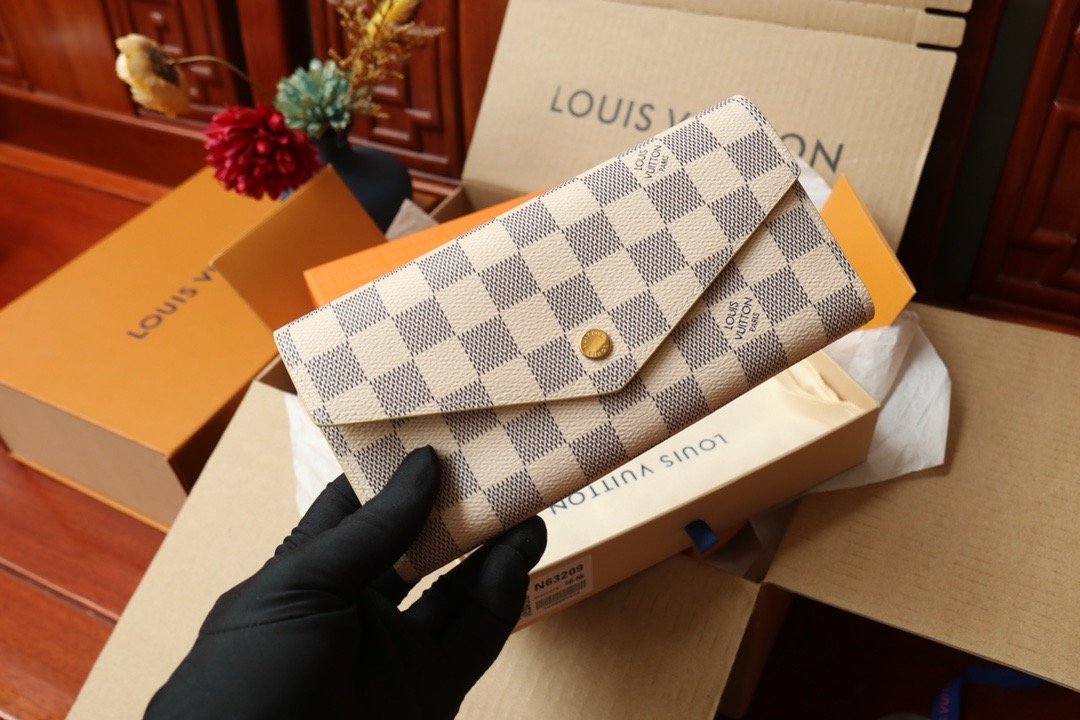 LV brazza wallet monogram canvas 19*3.5*10cm