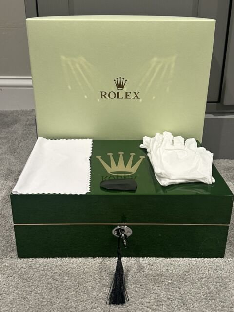 Rolex Oyster Perpetual Day-Date President 40mm in Platinum with Ice-Blue Dial Men's Watch 228236-0012 Brand New