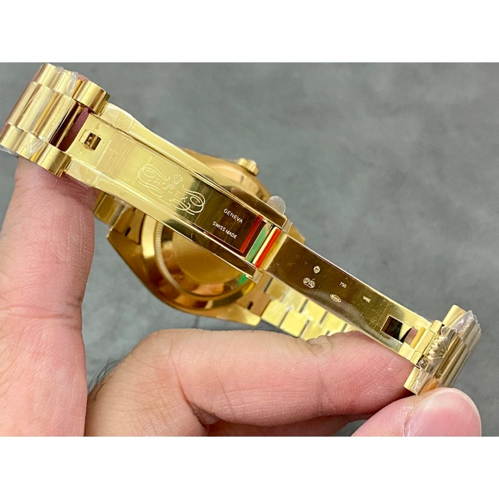 Rolex Day-Date 228238 Yellow Gold Green Crystal Dial Gain Weight President Bracelet 3255 Movement