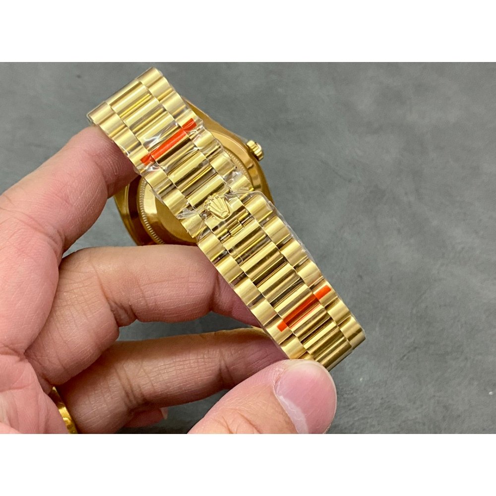 Rolex Day-Date 228238 Yellow Gold Green Crystal Dial Gain Weight President Bracelet 3255 Movement