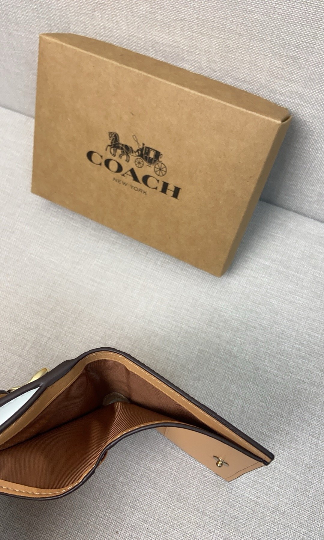 Coach September new signature logo patent leather premium leather wallet