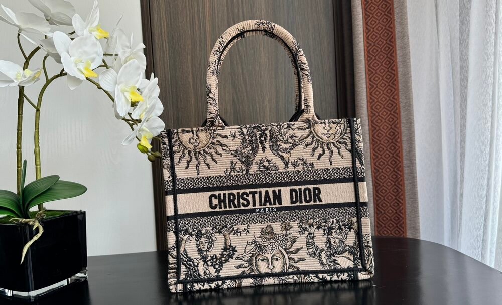Handbag/Shoulder Bag Size 26×8×22cm