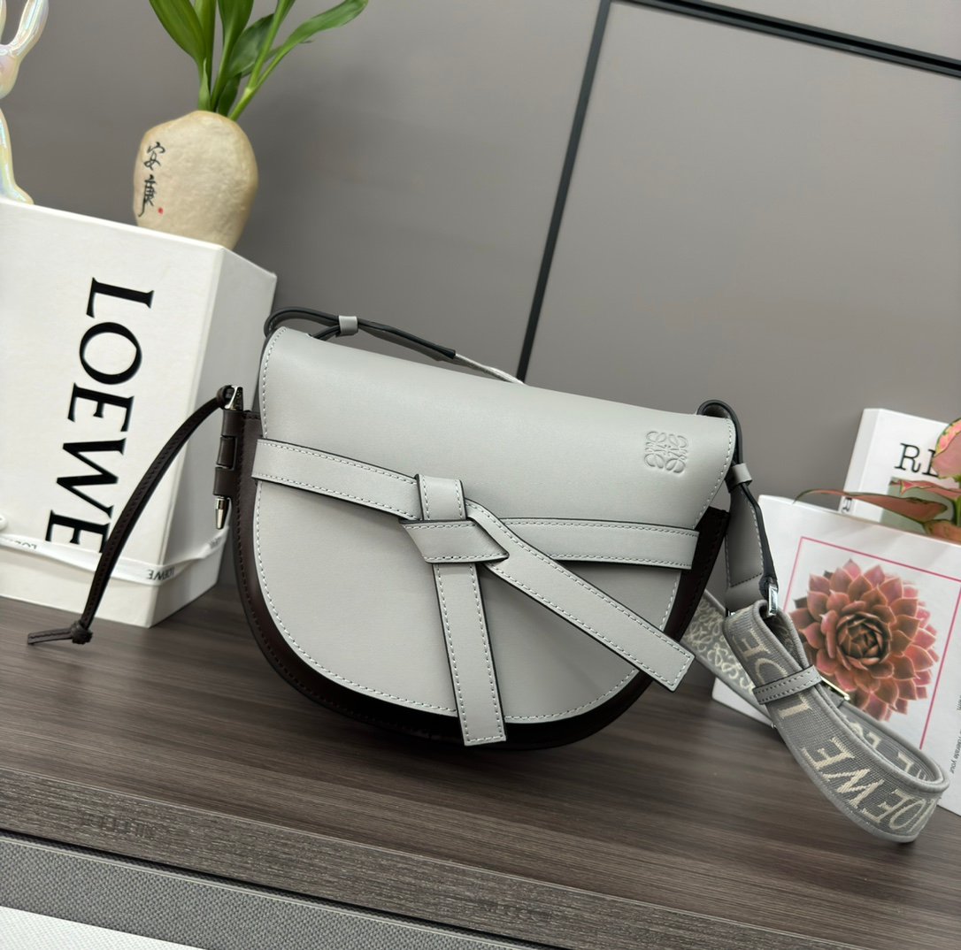 Handbag/Shoulder Bag Size 20*12.5*19