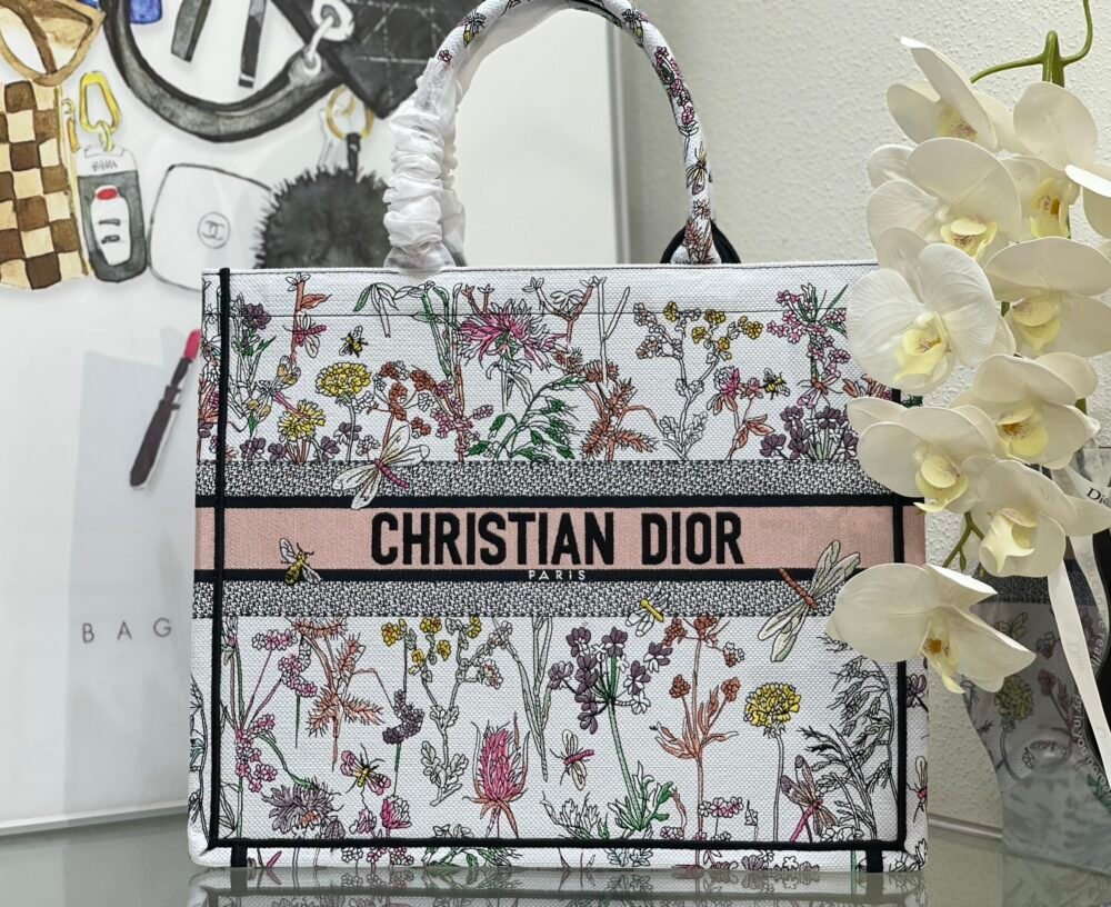 Handbag/Shoulder Bag Size 42x18x35cm