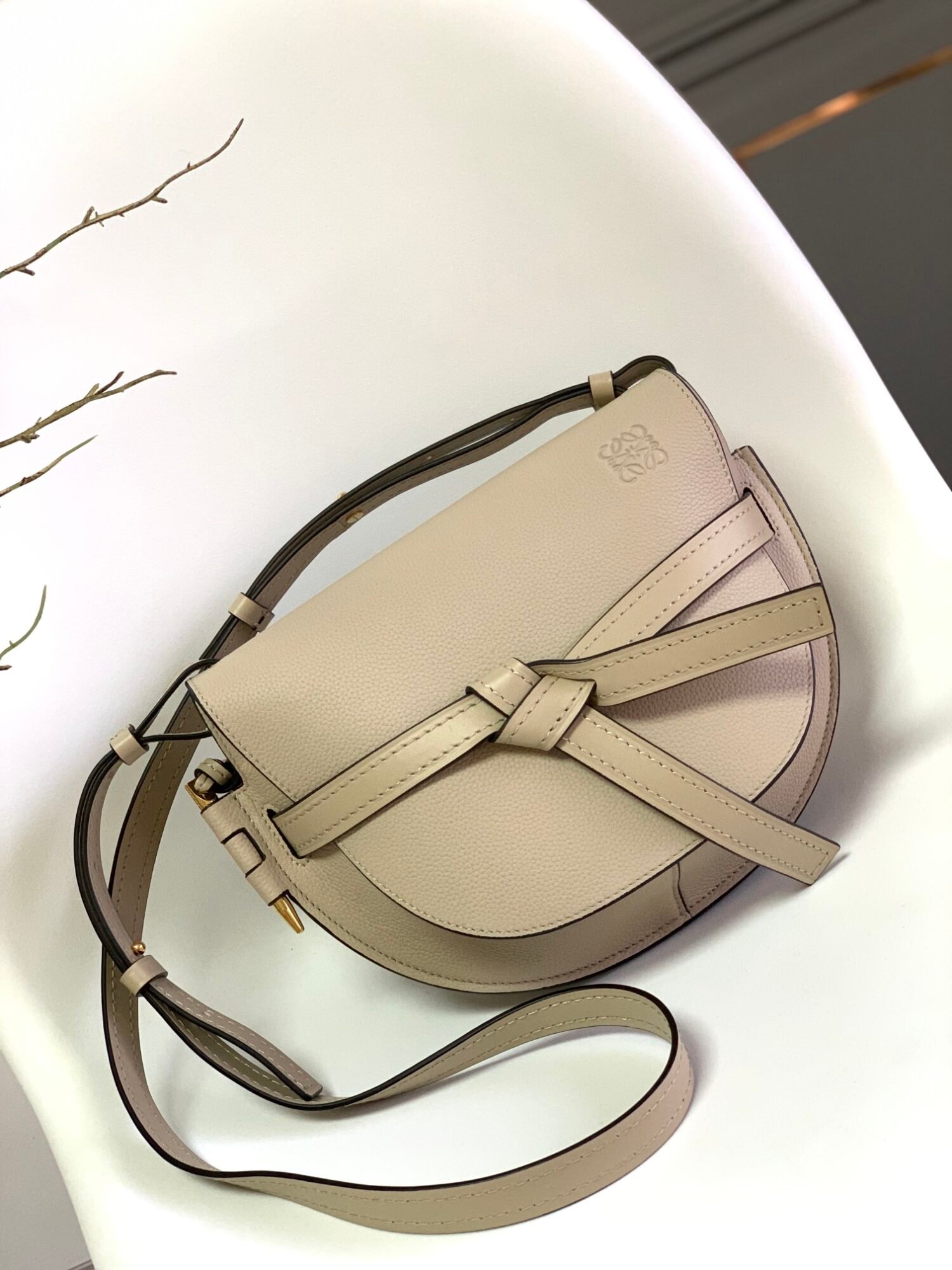 Handbag/Shoulder Bag Size 20*19*11.5 cm