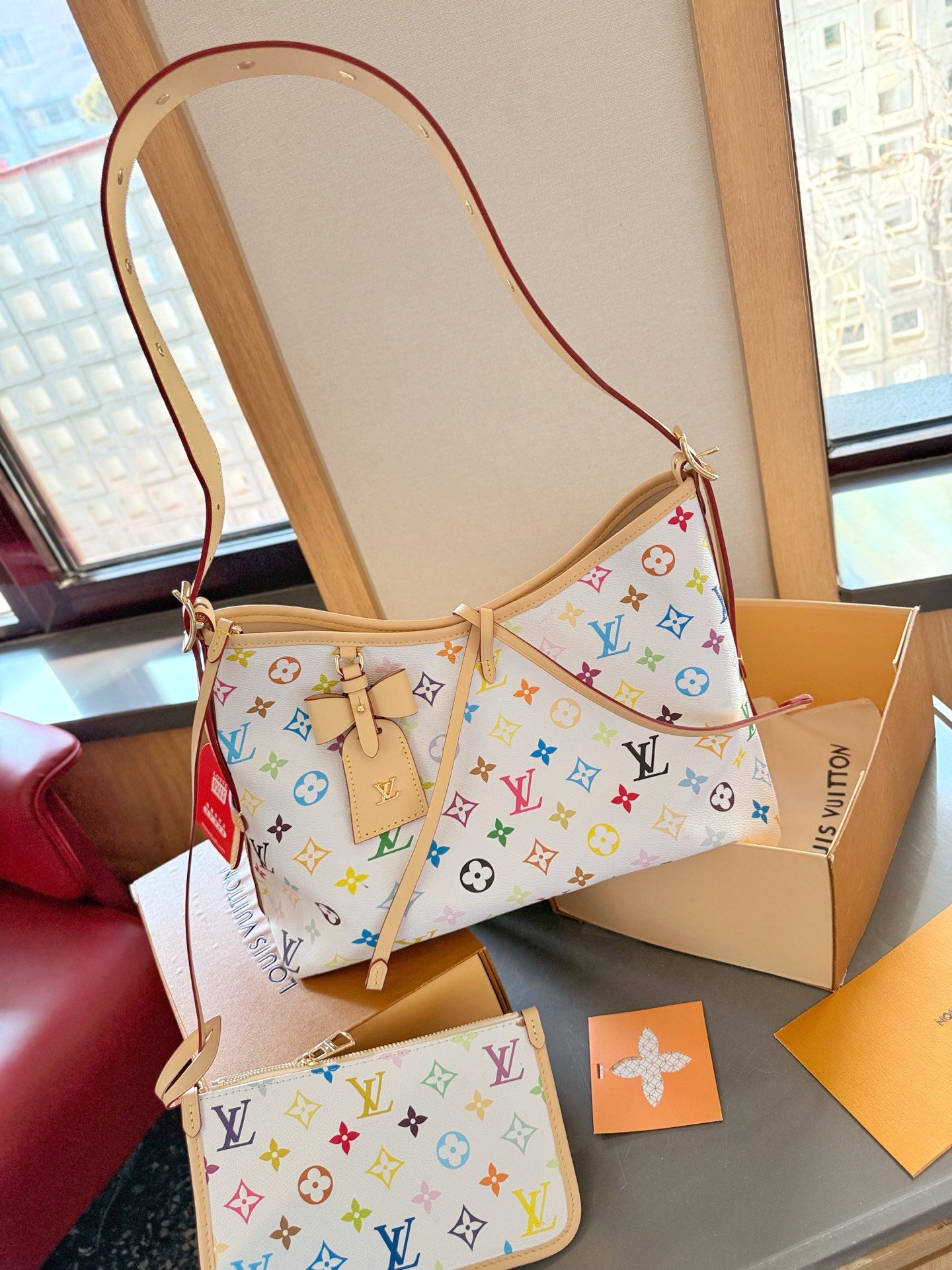White color shopping bag 24*12*29