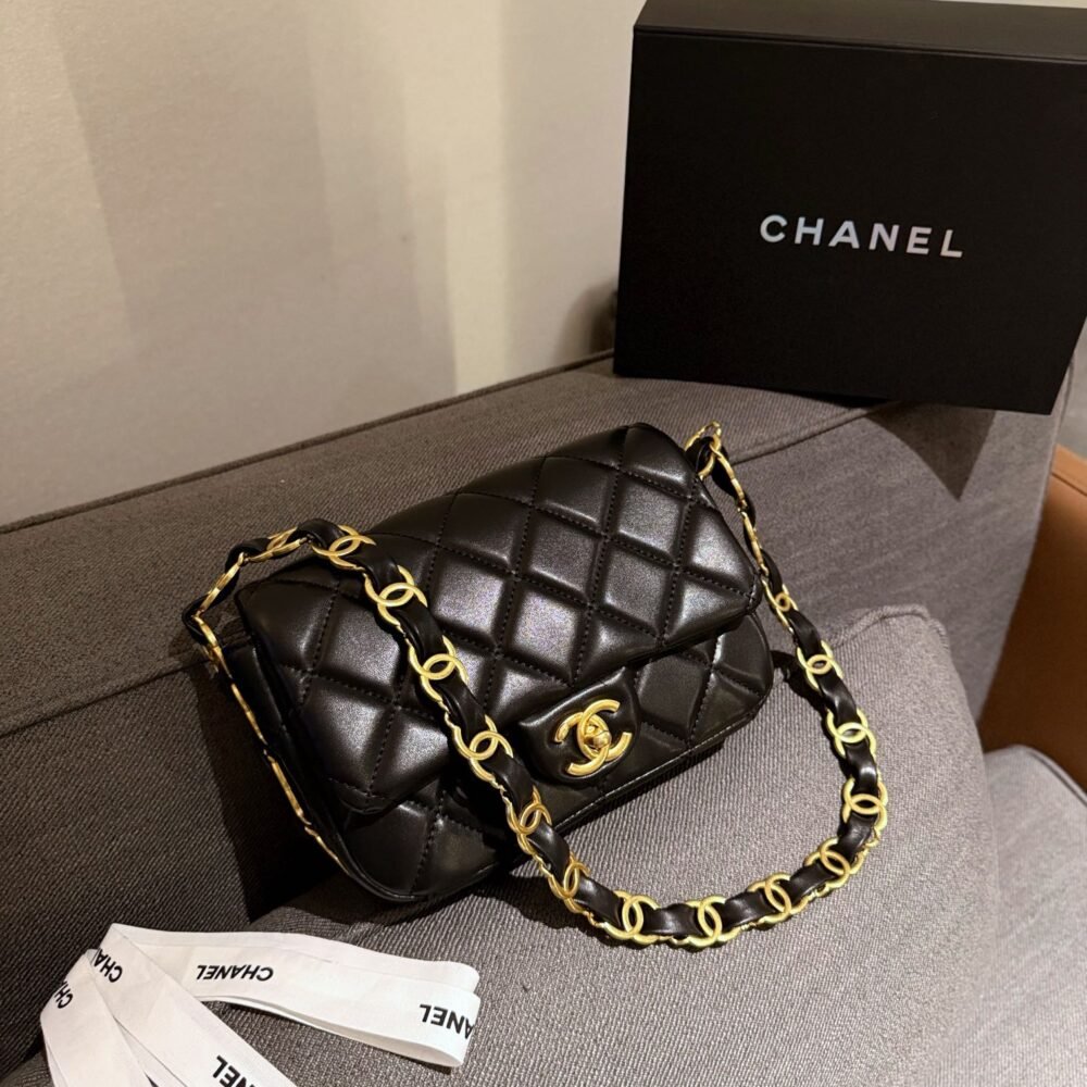 Handbag/Shoulder Bag Size 20*20*7cm