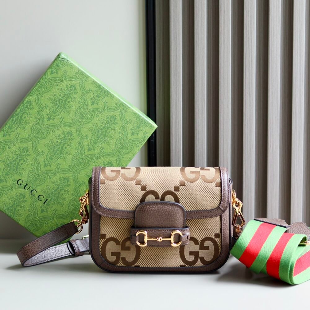 Handbag/Shoulder Bag Size  20.6x14x5cm