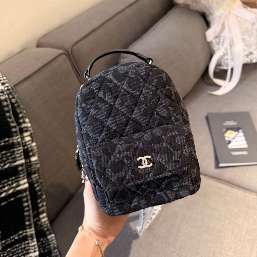 Handbag/Shoulder Bag Size  13x19