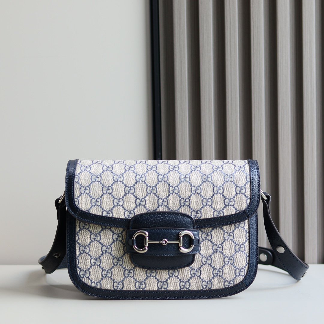 Handbag/Shoulder Bag Size  25*18*8Cm