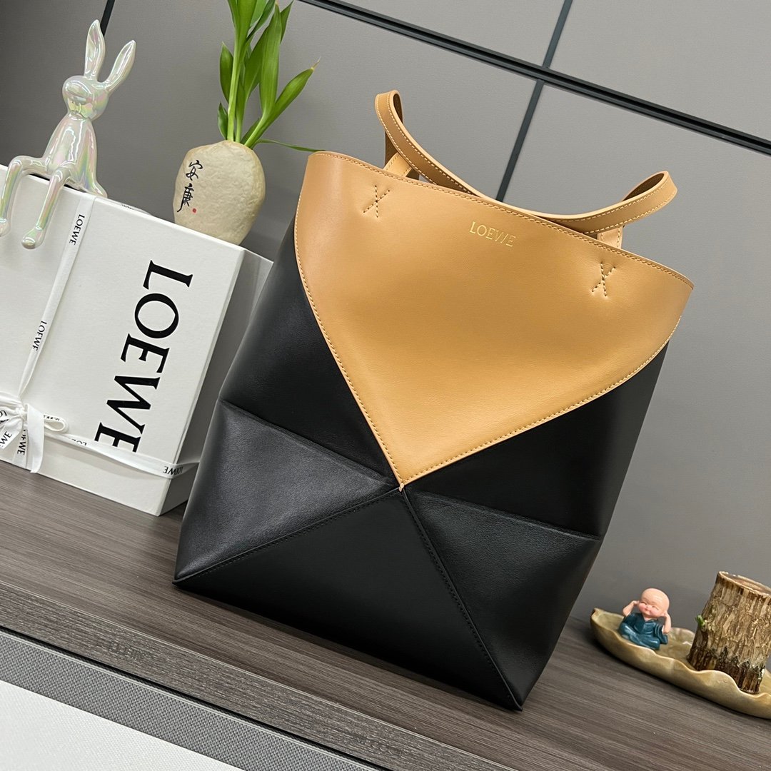 Handbag/Shoulder Bag Size 25.5*14.5*31.5CＭ