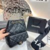 Handbag/Shoulder Bag Size  18*6*22cm
