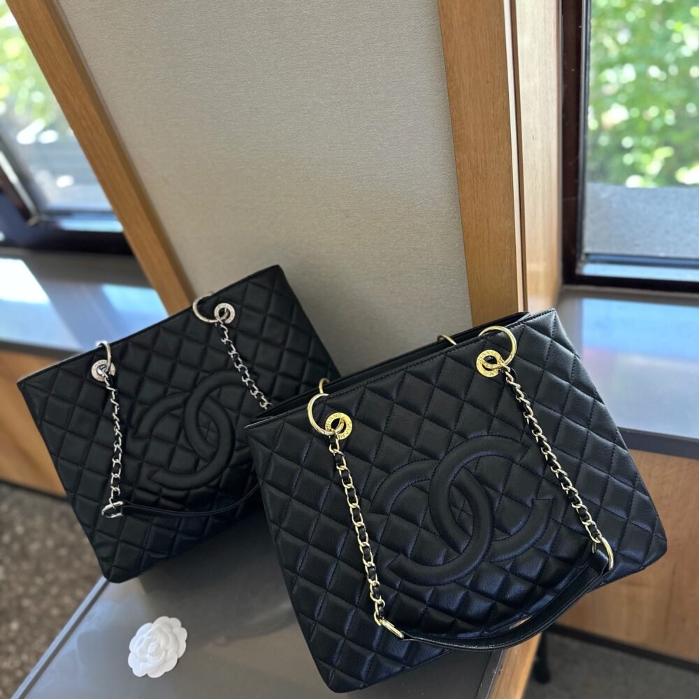 Handbag/Shoulder Bag Size 32*24cm