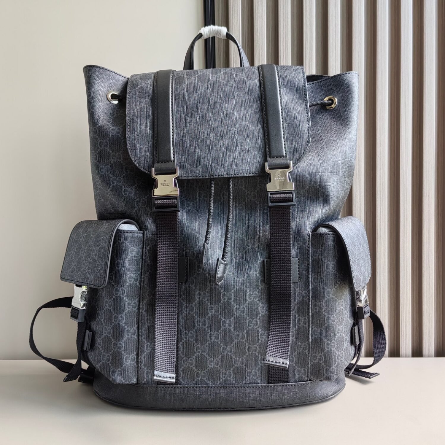 Handbag/Shoulder Bag Size  46x 35x 12