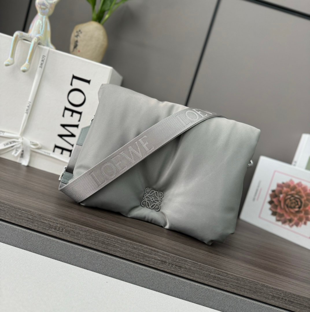 Handbag/Shoulder Bag Size 30*10*20.5CM