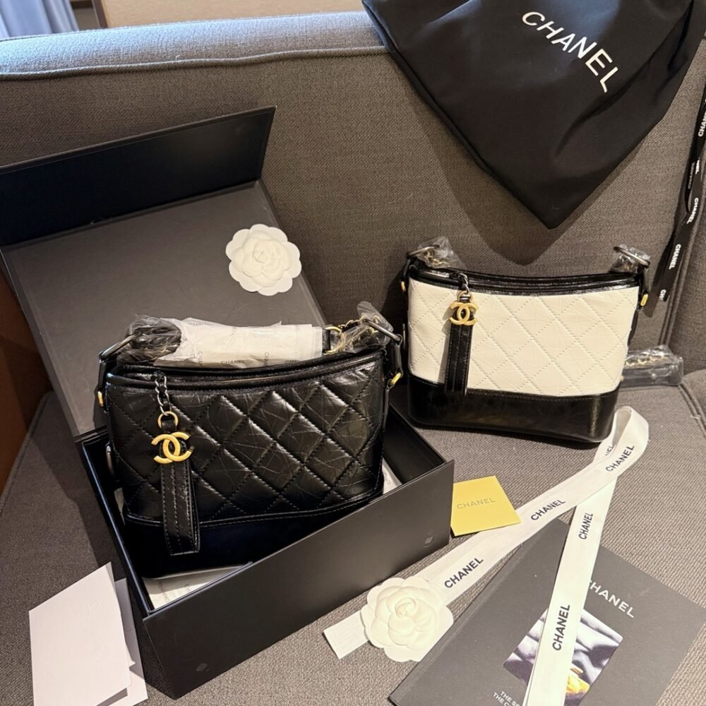 Handbag/Shoulder Bag Size Longitud inferior 20cm