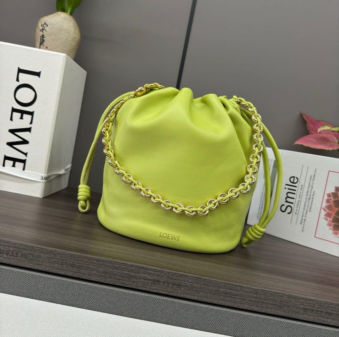 Handbag/Shoulder Bag Size 32*17*24CM