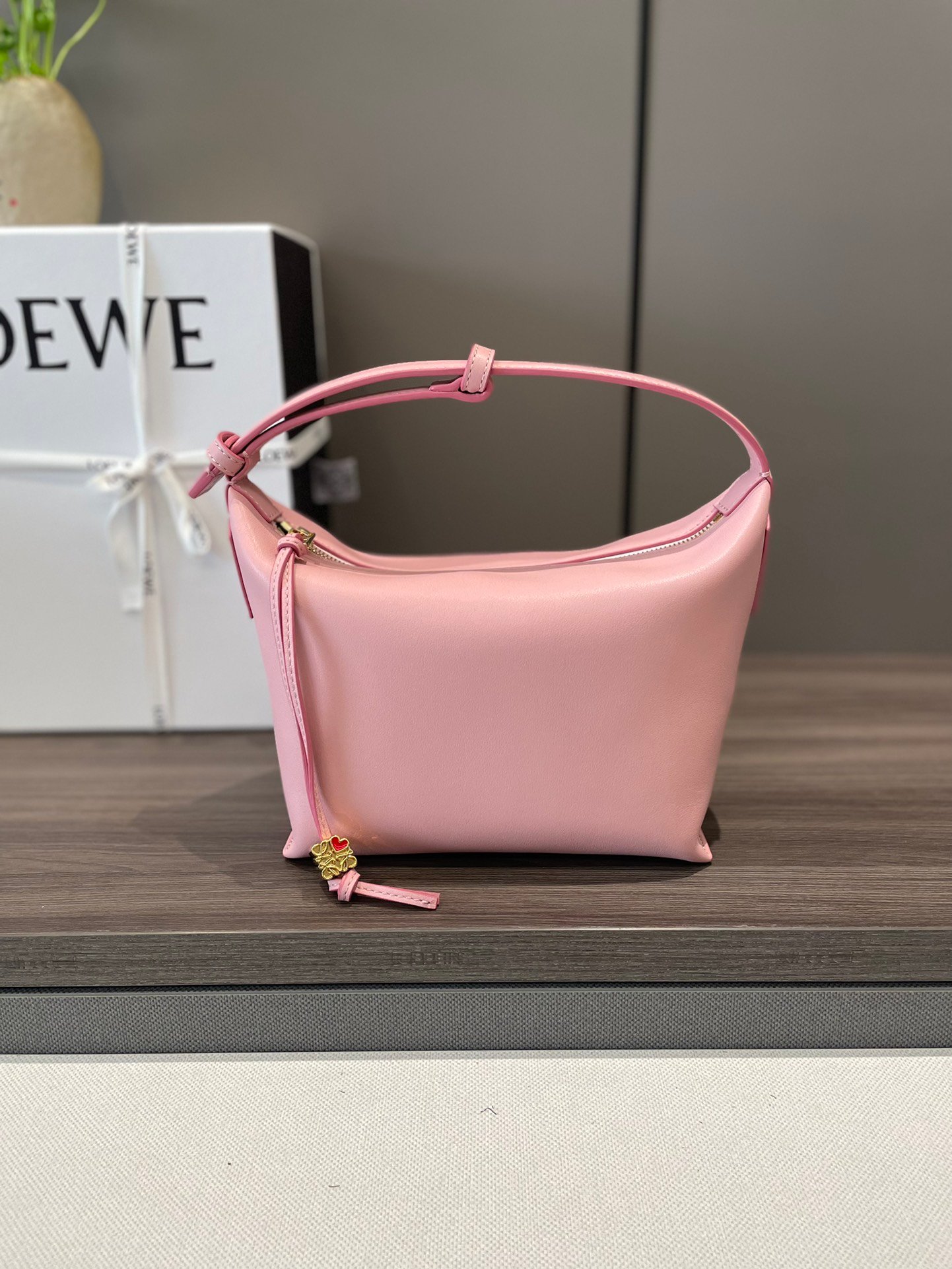 Handbag/Shoulder Bag Size 21*17 *12.5