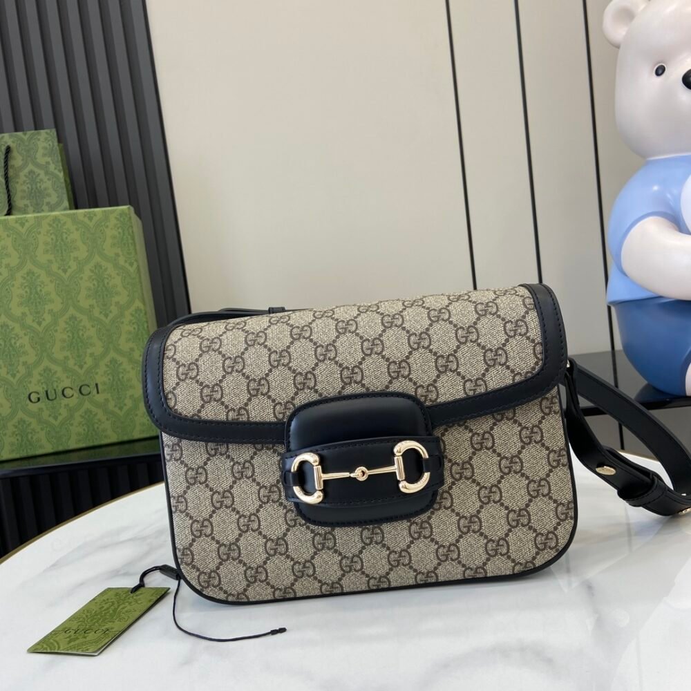 Handbag/Shoulder Bag Size  25.9x 17.5x 9.9