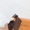 Hand holding shoulder crossbody bag Specification: 26*20*6cm