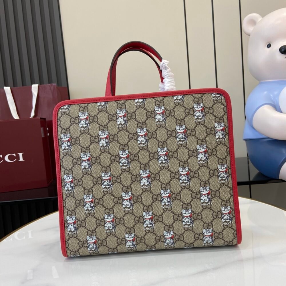 Handbag/Shoulder Bag Size  25x 28.5x 11