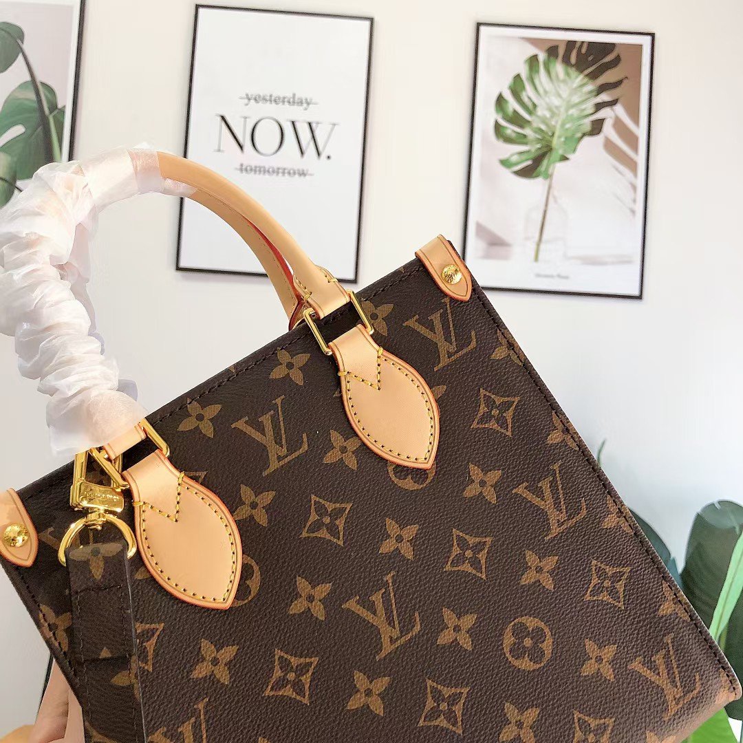 Reading Flower One-Shoulder Crossbody Handbag Specifications: 21.5*22*9cm