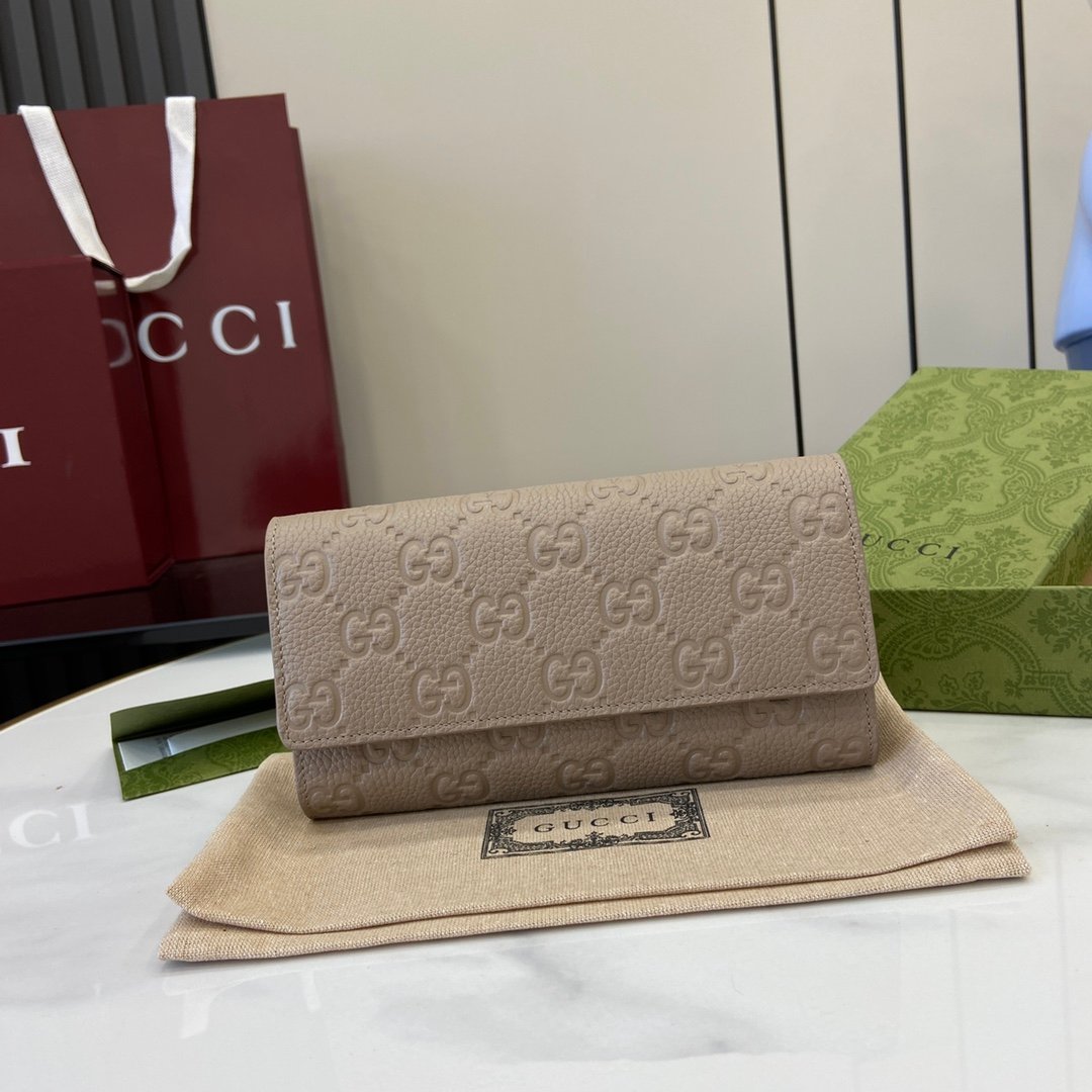 Handbag/Shoulder Bag Size 19x 10x 2.5cm