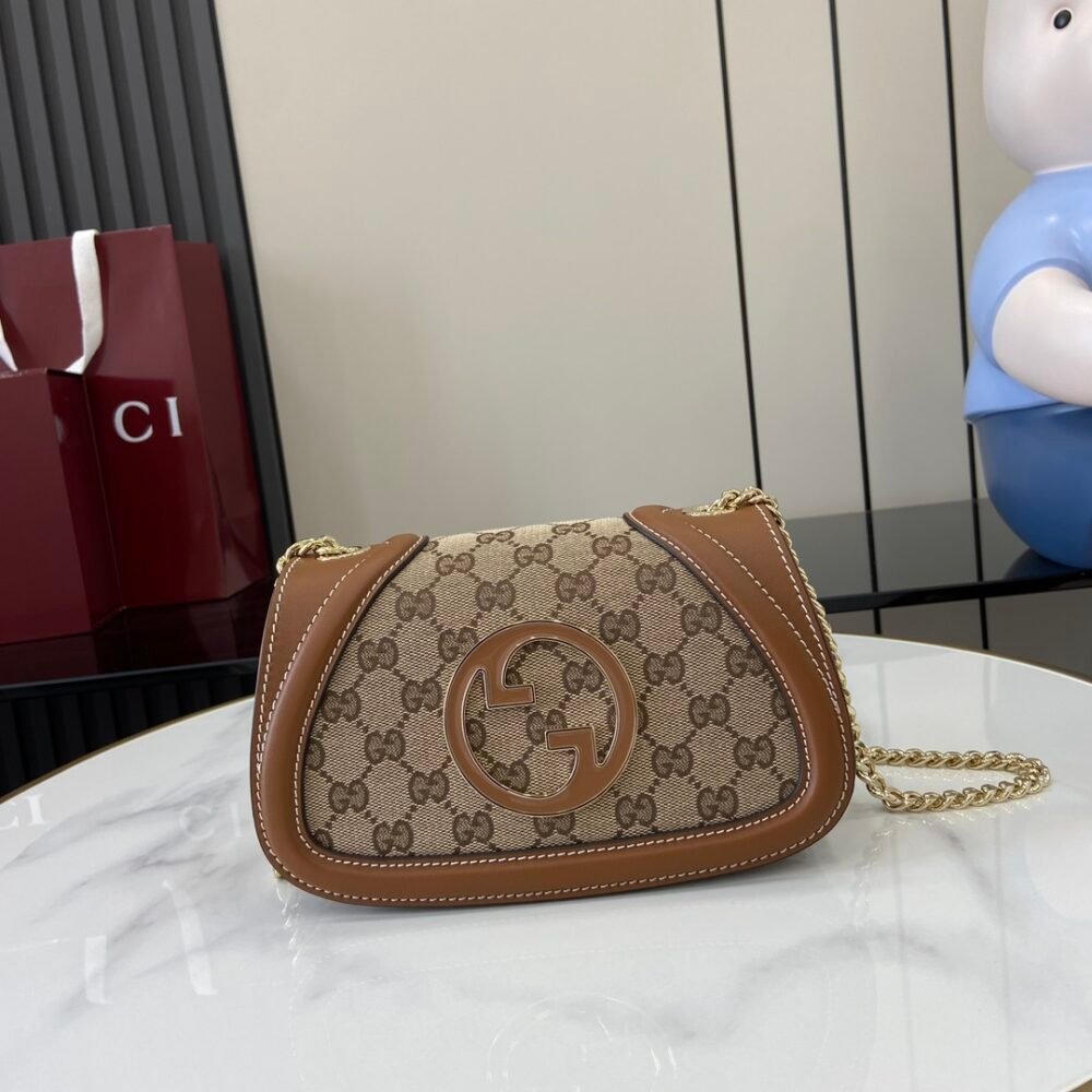 Handbag/Shoulder Bag Size 21.5x 11x 8