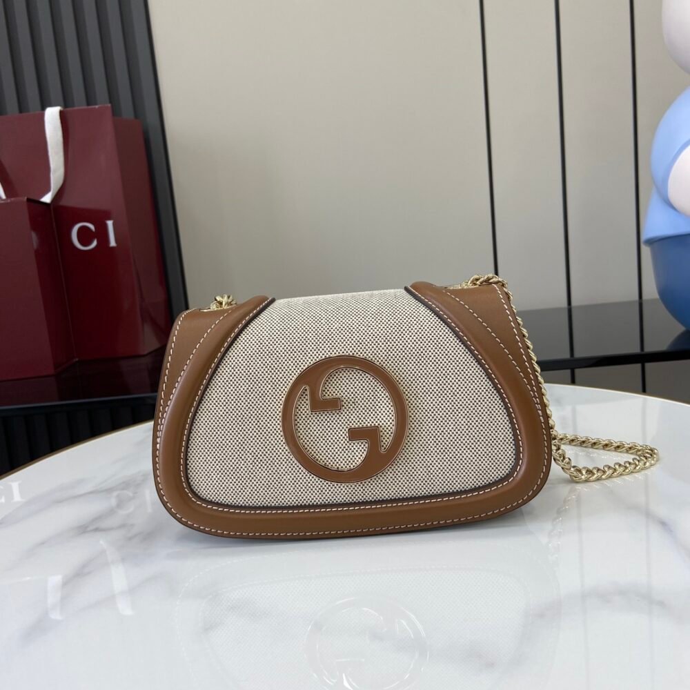 Handbag/Shoulder Bag Size 21.5x 11x 8