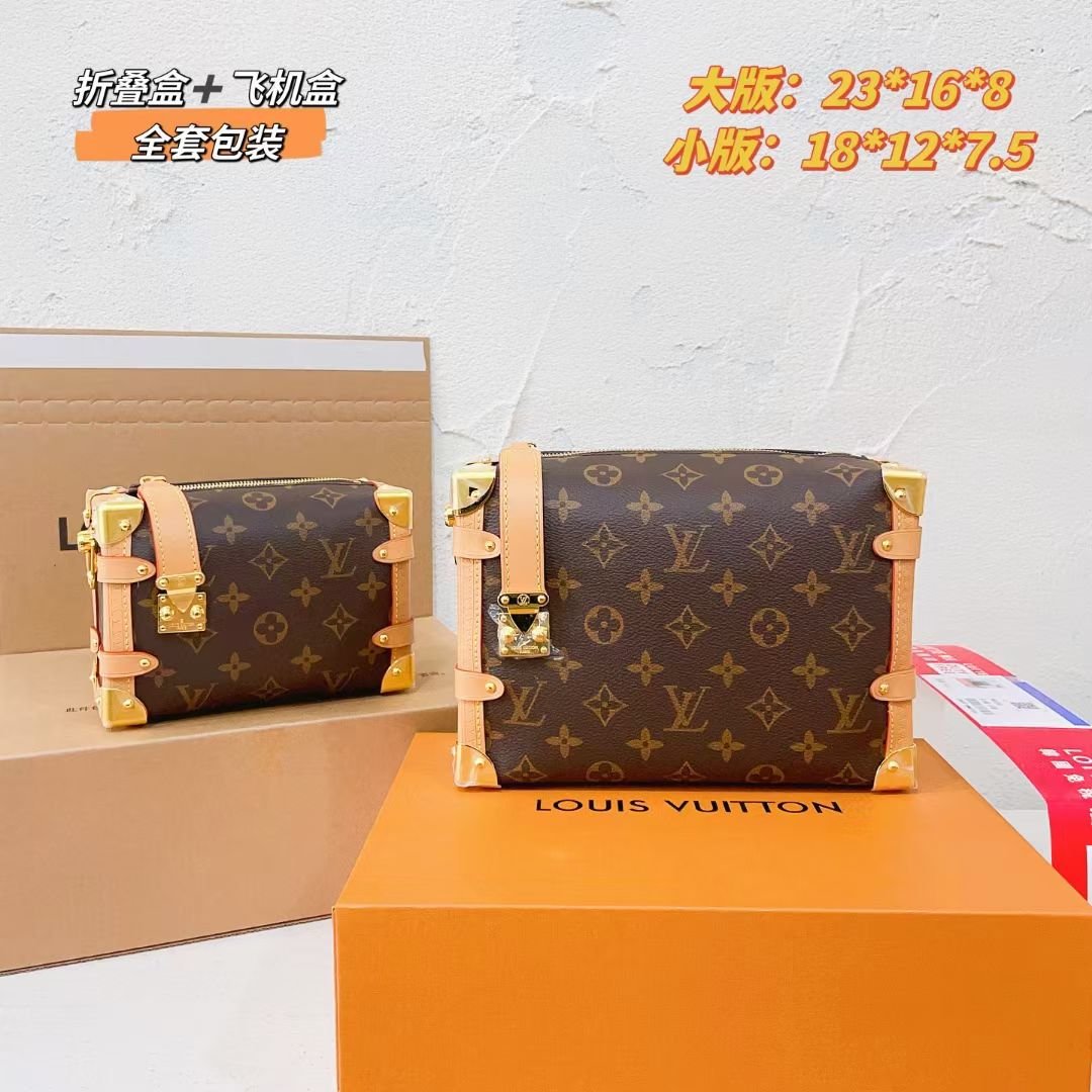Handbag shoulder bag specifications: 18*12*8cm