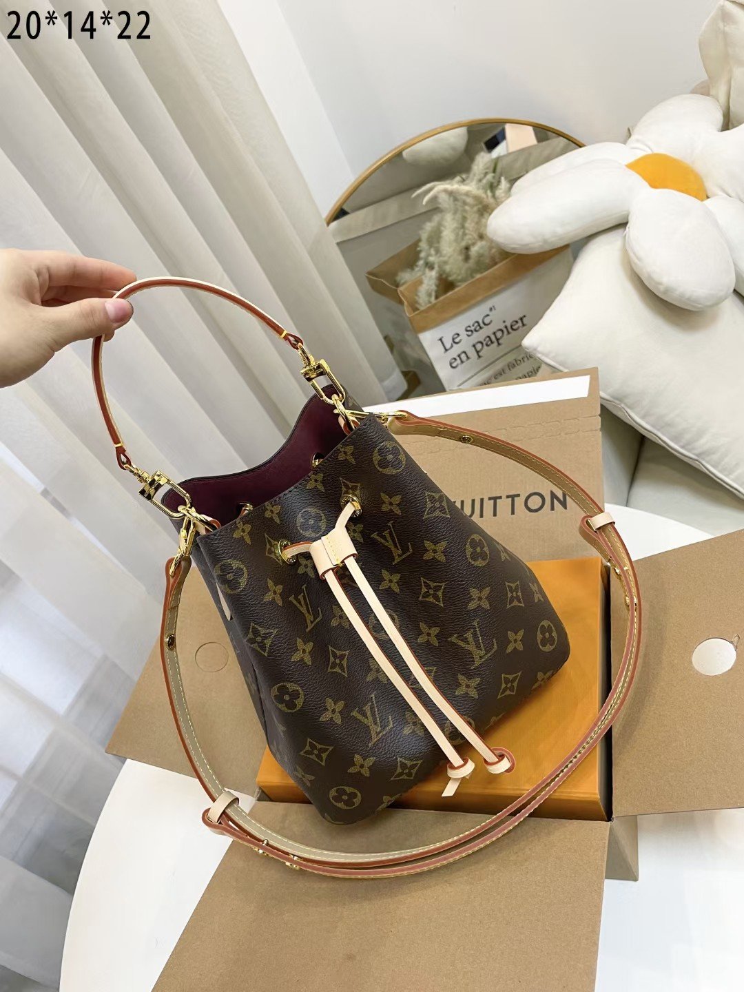 Bucket bag Reading flower handbag shoulder bag specifications: 20*14*22cm
