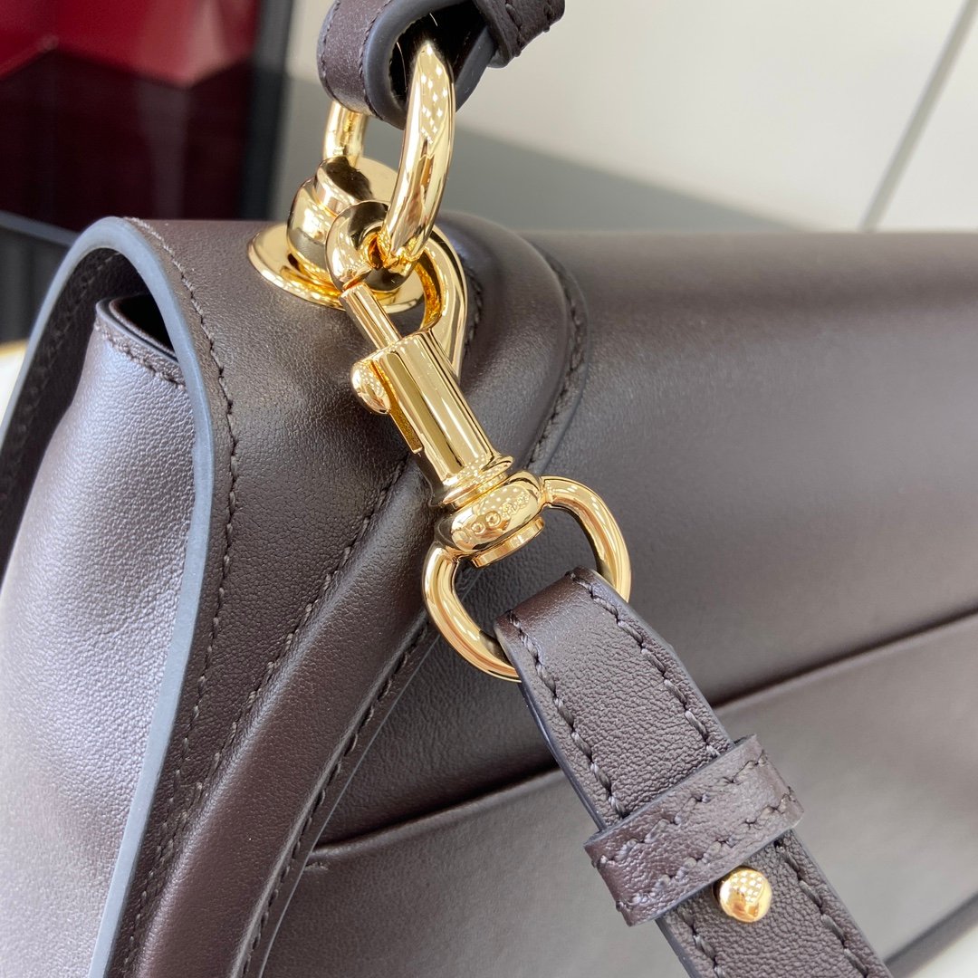 Handbag/Shoulder Bag Size 21.5x 11x 8