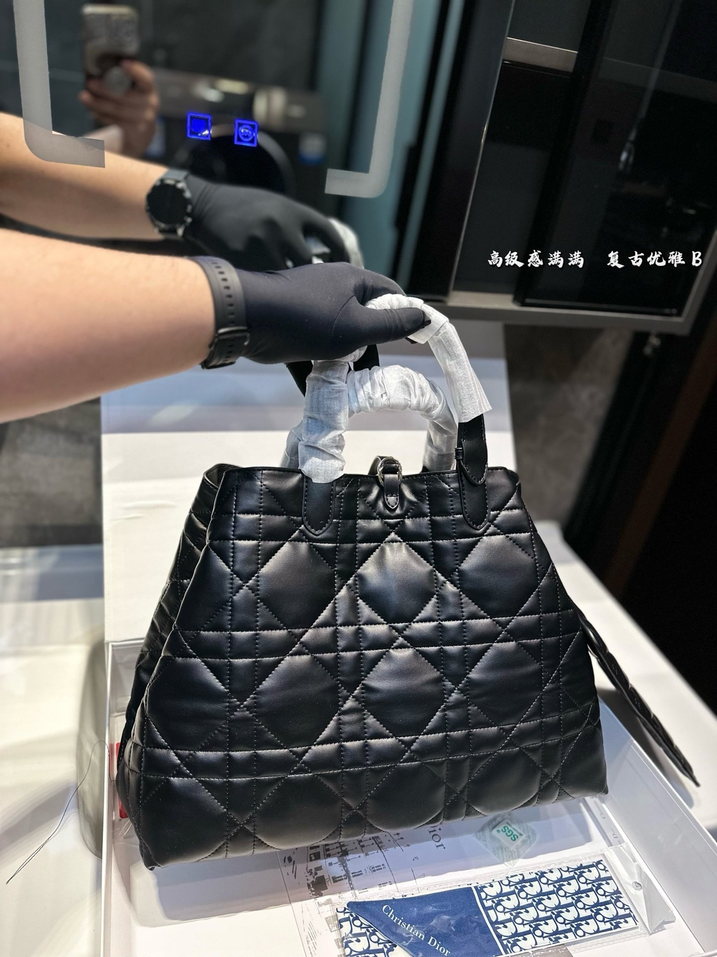 Handbag/Shoulder Bag Size 25*12*16cm