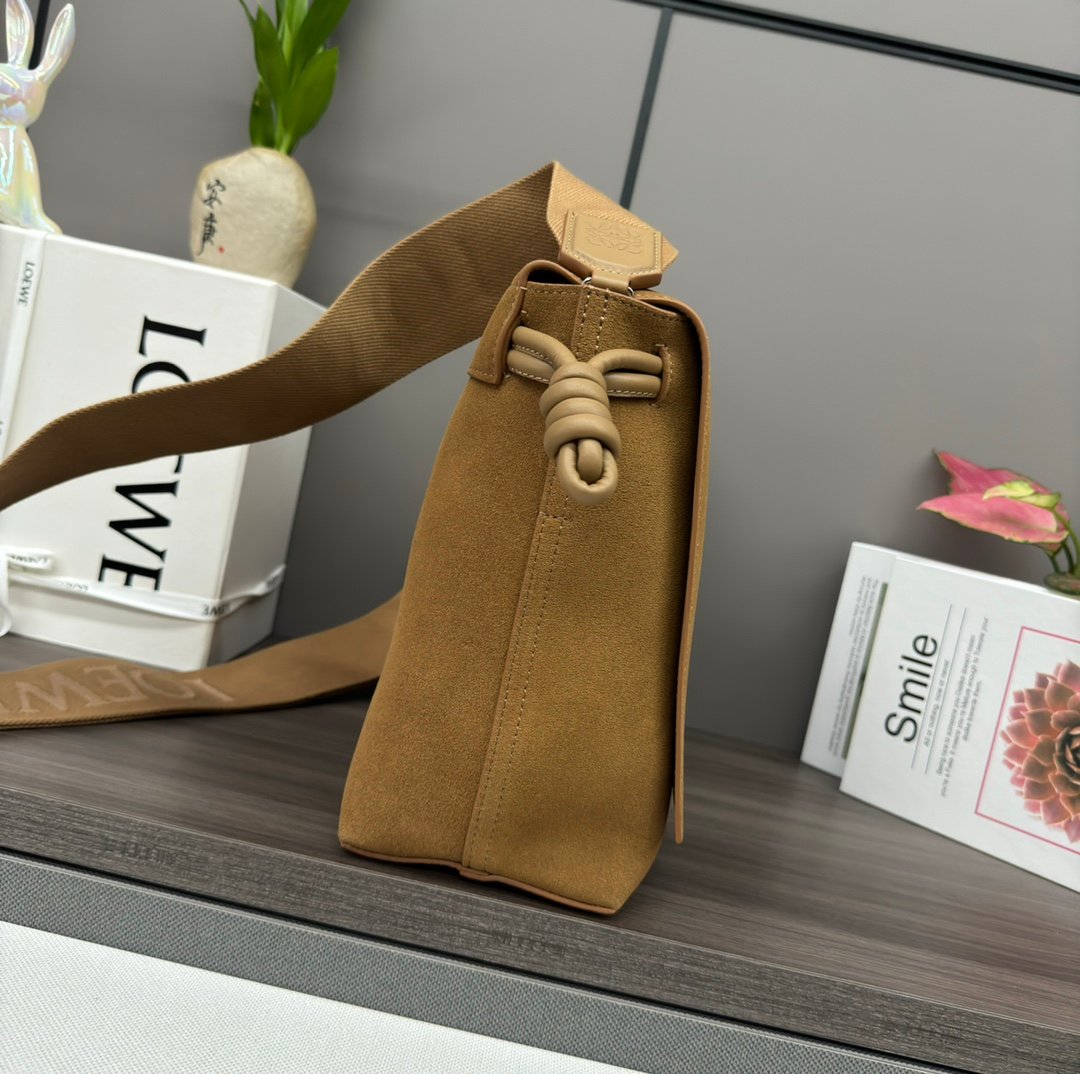 Handbag/Shoulder Bag Size 34*12*24CＭ
