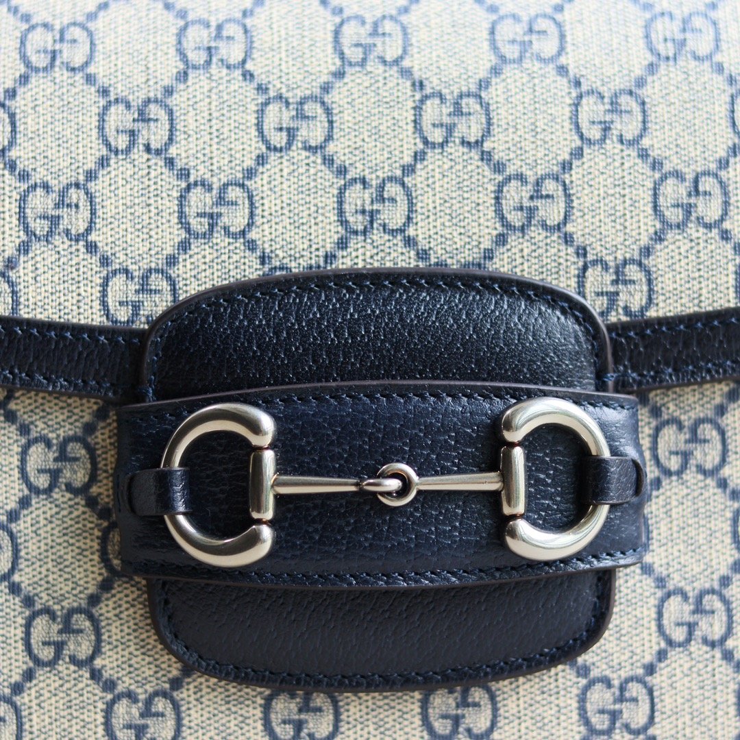 Handbag/Shoulder Bag Size  25*18*8Cm