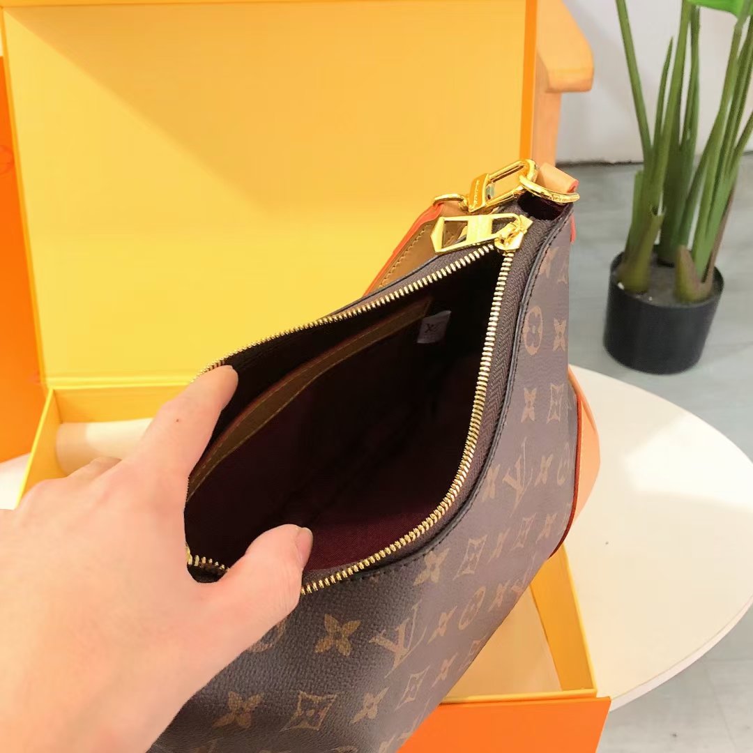 Old-fashioned croissant chain shoulder crossbody armpit bag Specifications: 27*16*10 ...
