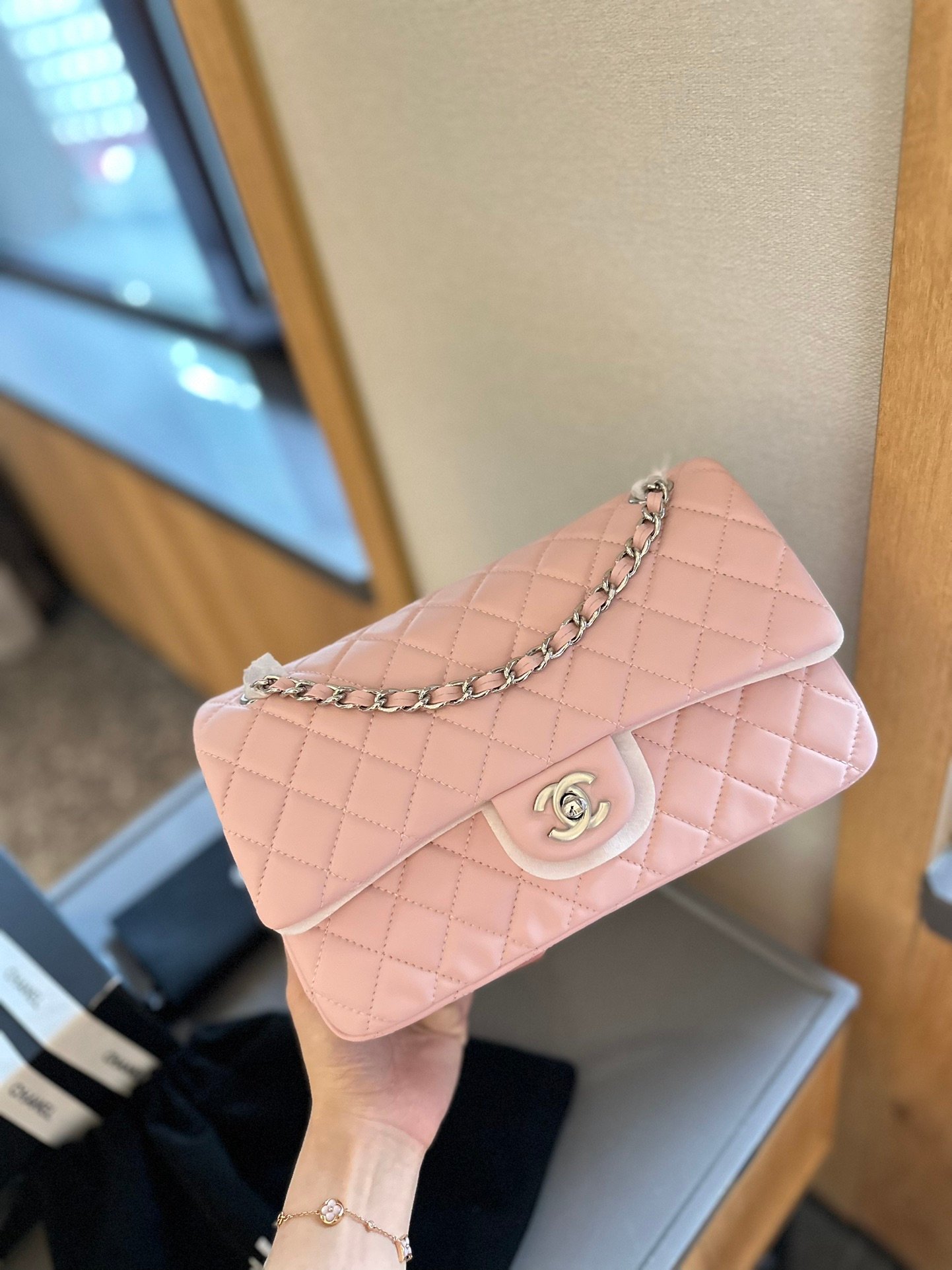 Handbag/Shoulder Bag Size 25cm