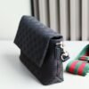 Handbag/Shoulder Bag Size  19x 15x 7