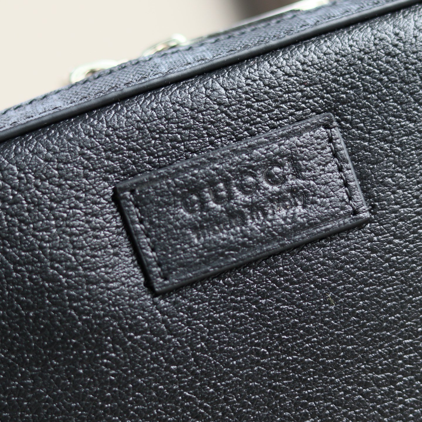 Handbag/Shoulder Bag Size  24x16.5x4.5cm
