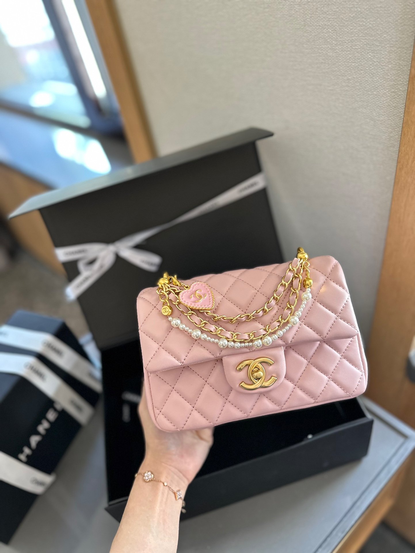Handbag/Shoulder Bag Size 14.5x19.5x7.5    12.5x17.0x5.0