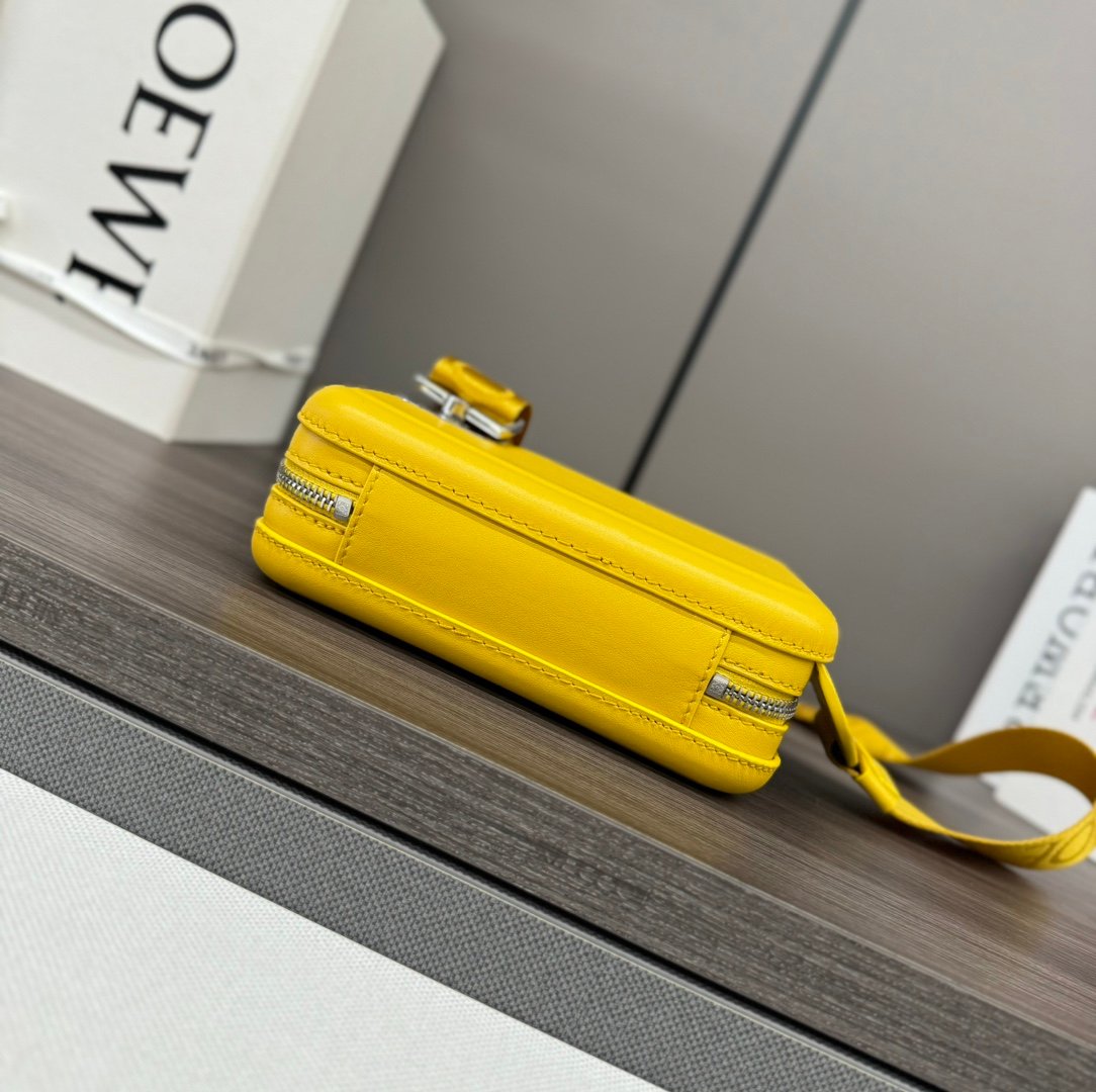 Handbag/Shoulder Bag Size 12.5*6.5*18.5CM