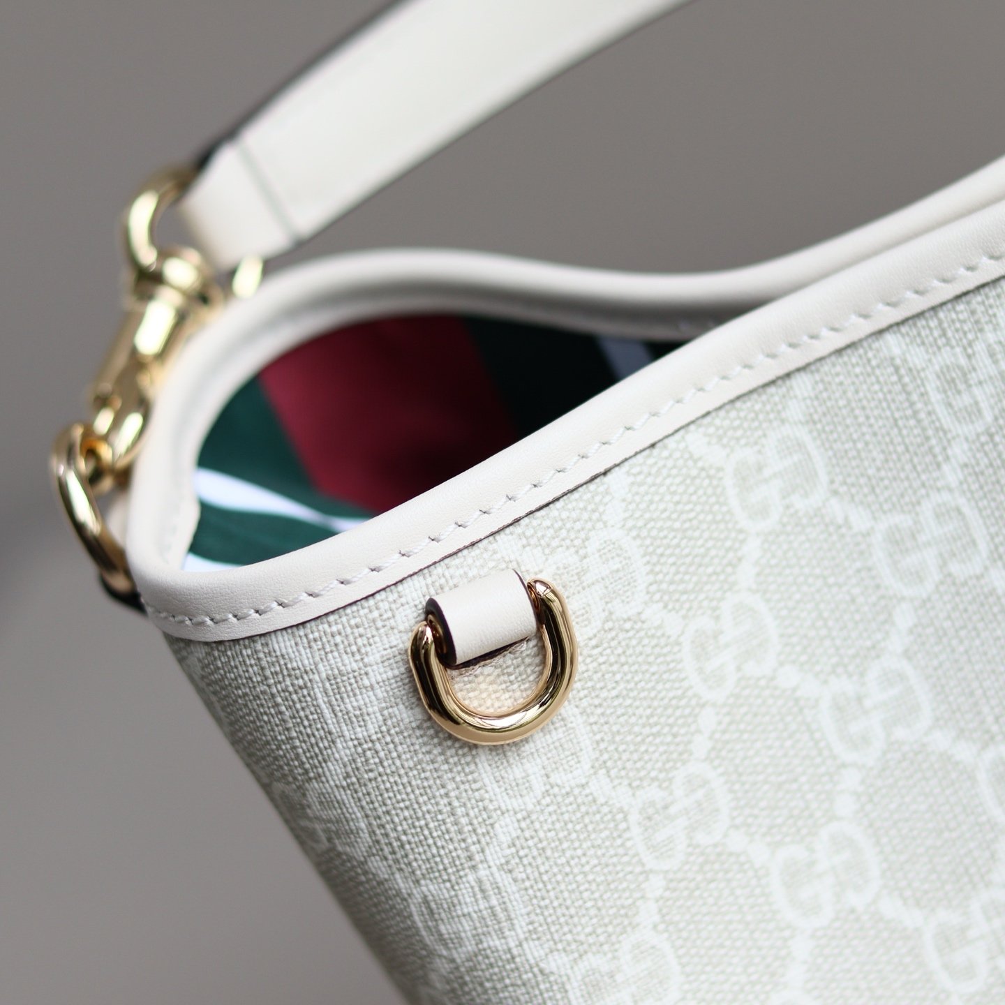 Handbag/Shoulder Bag Size   20.5x18x11.5