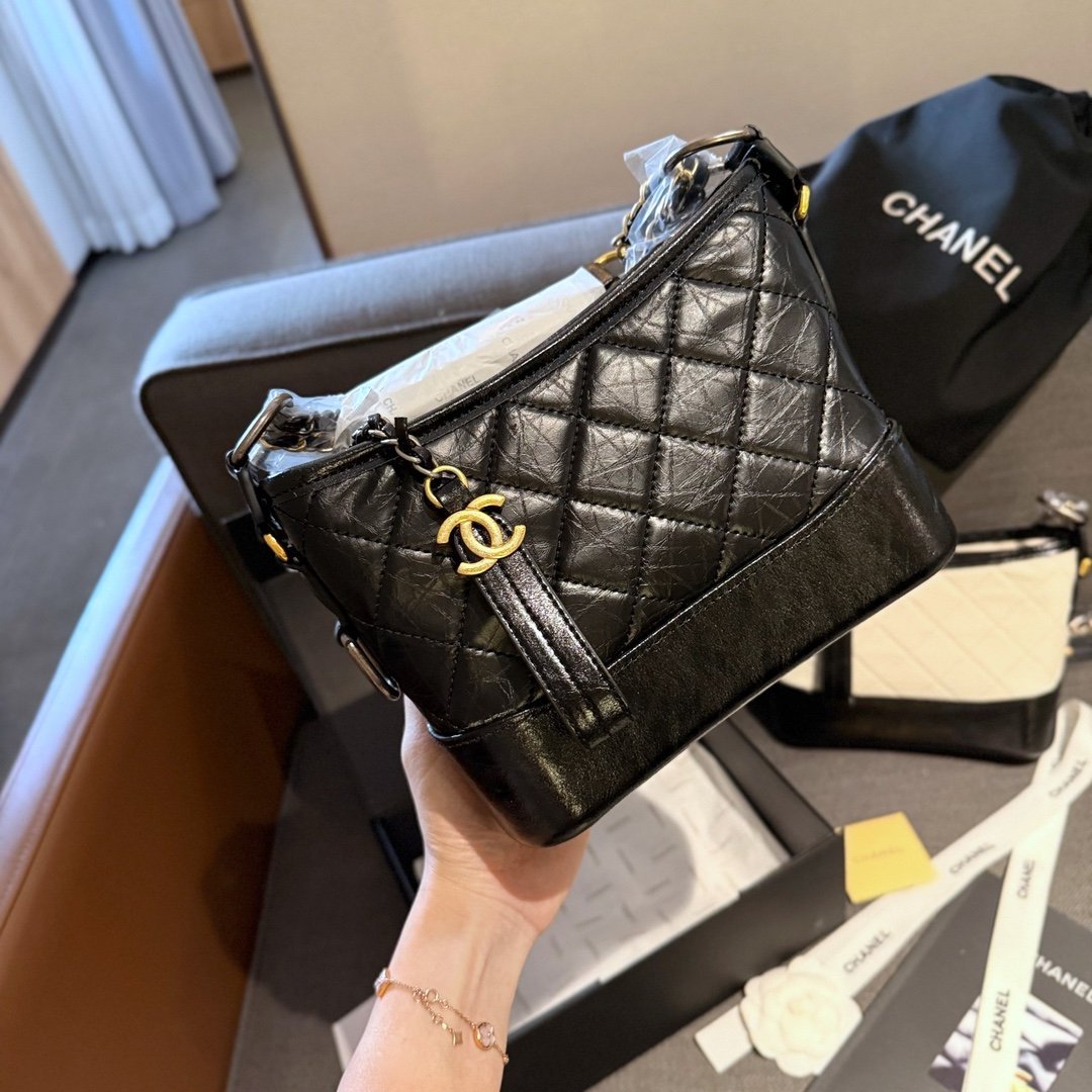 Handbag/Shoulder Bag Size Longitud inferior 20cm