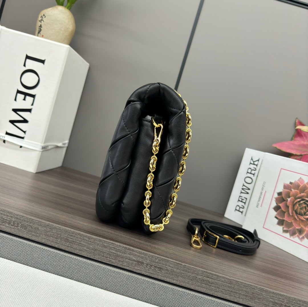 Handbag/Shoulder Bag Size23*9*17cm