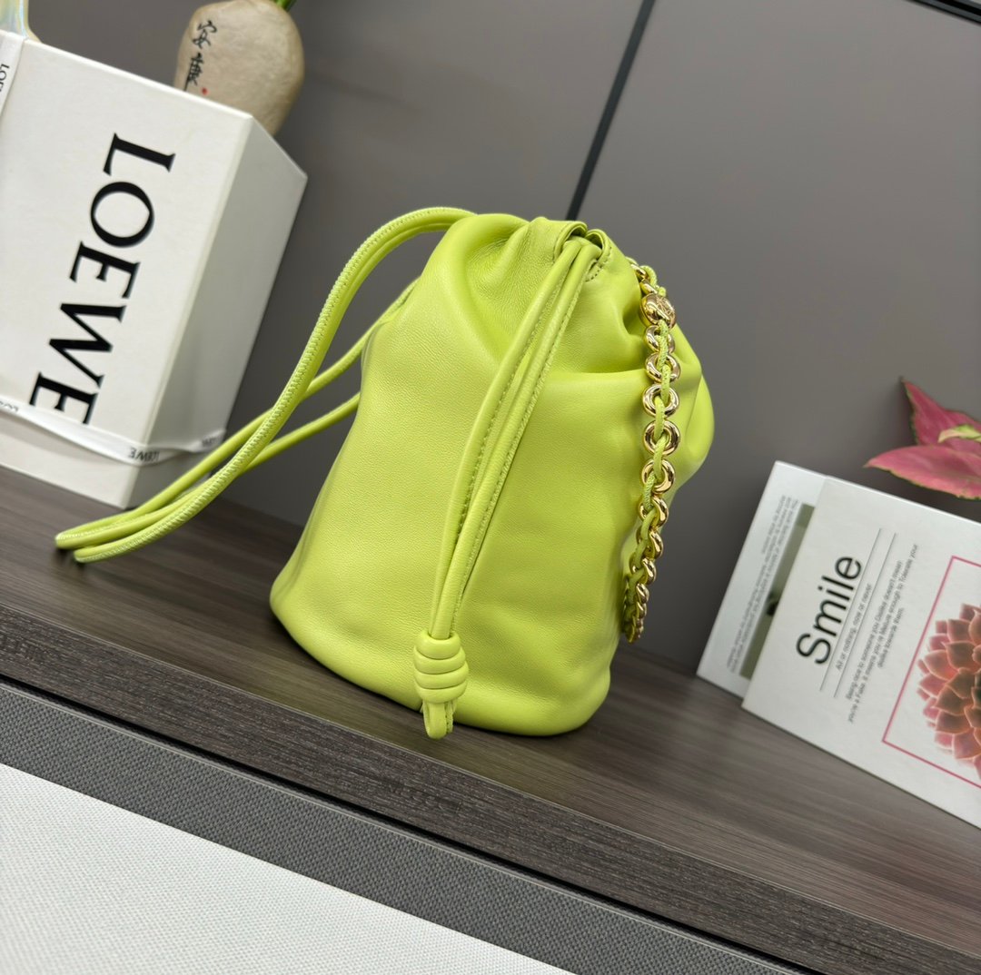 Handbag/Shoulder Bag Size 32*17*24CM
