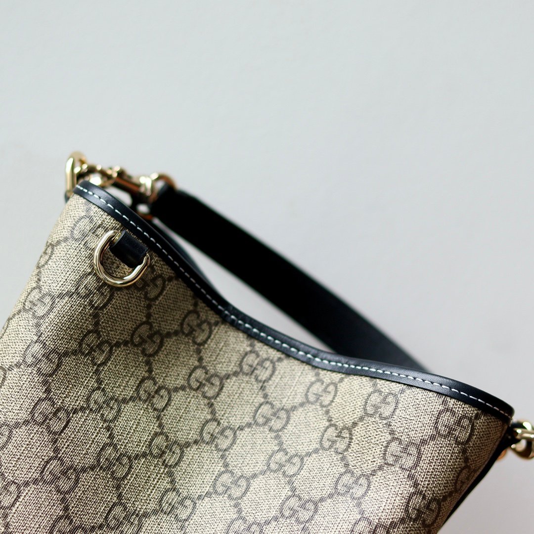 Handbag/Shoulder Bag Size  20.5x18x11.5