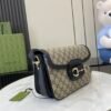 Handbag/Shoulder Bag Size  25.9x 17.5x 9.9