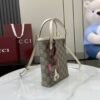 Handbag/Shoulder Bag Size  20x15x5