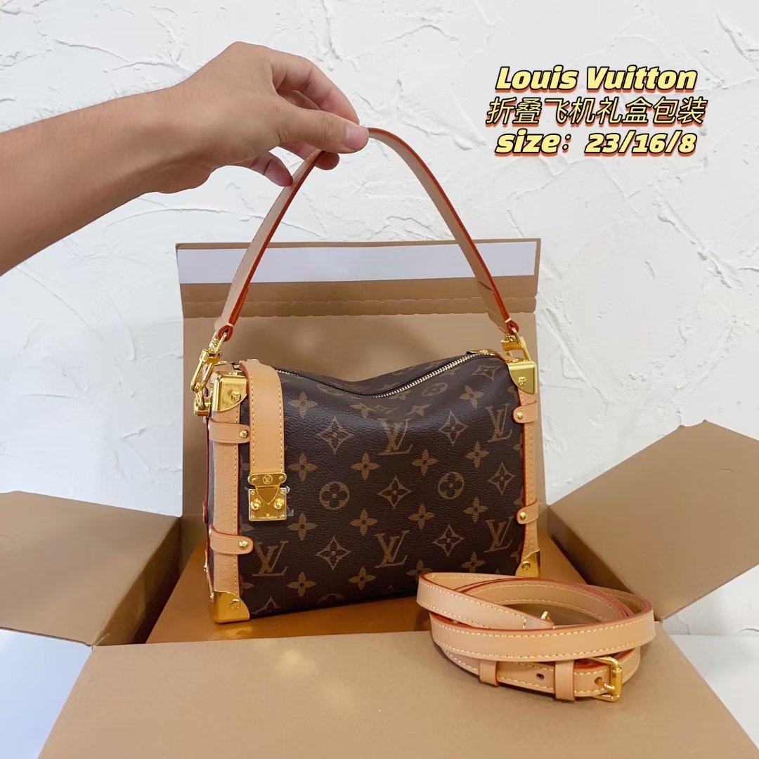 Iron horn square box bag size: 23*16*8cm