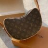 Crescent tote bag shoulder bag Specification: 26*17*7cm